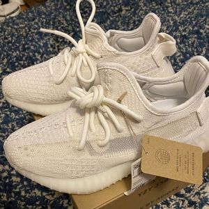 Yeezy Boost 350 V2 Bone- NWT